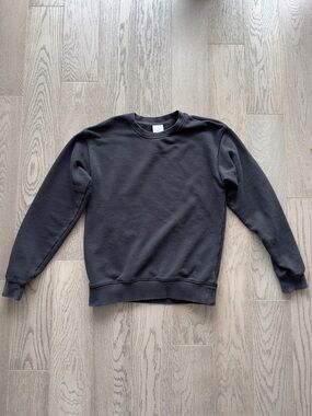 Aritzia TNA AiryAF Crewneck Sweater